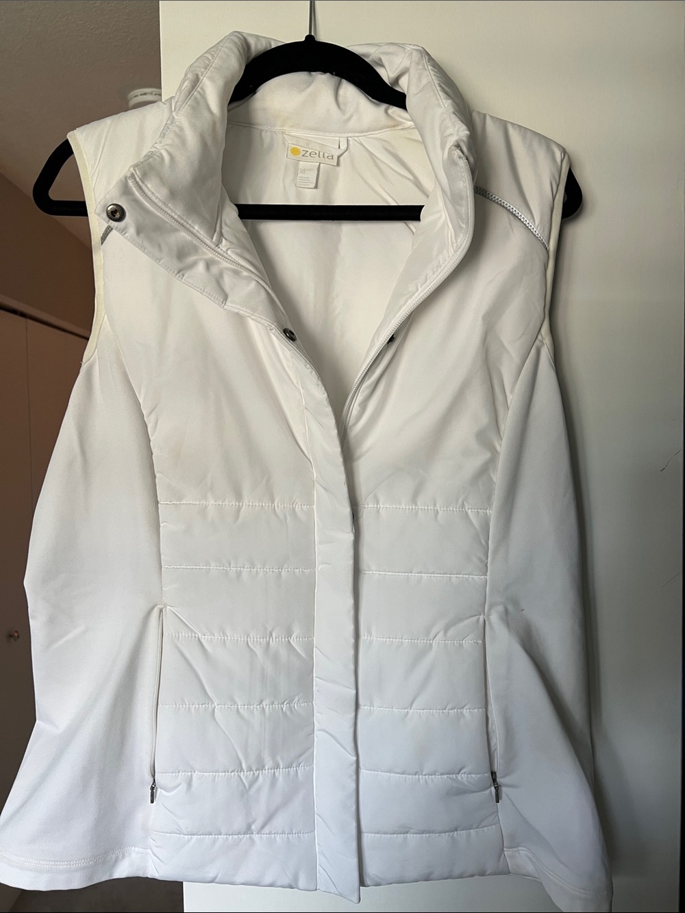 Zella White Quilted Puffer Vest with High Collar and hood!!